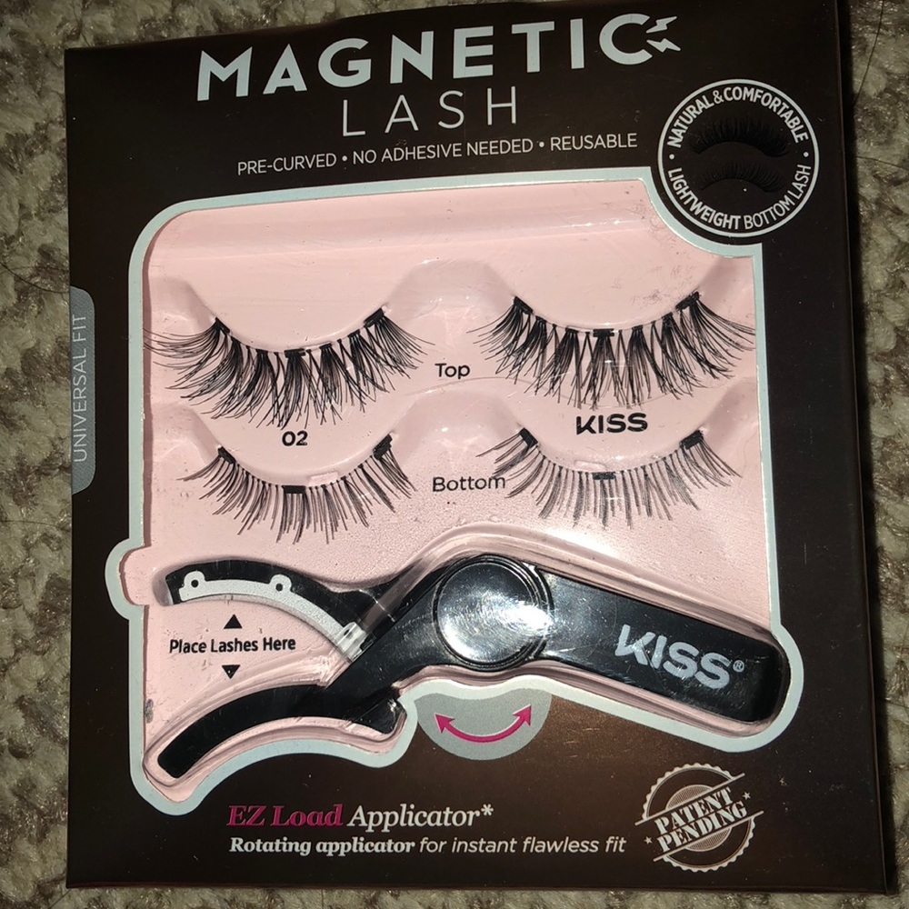 Magnetic Lashes.